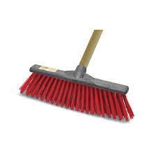 vassoura gari caixao plastico 40cm pet 80 estriado com cabo